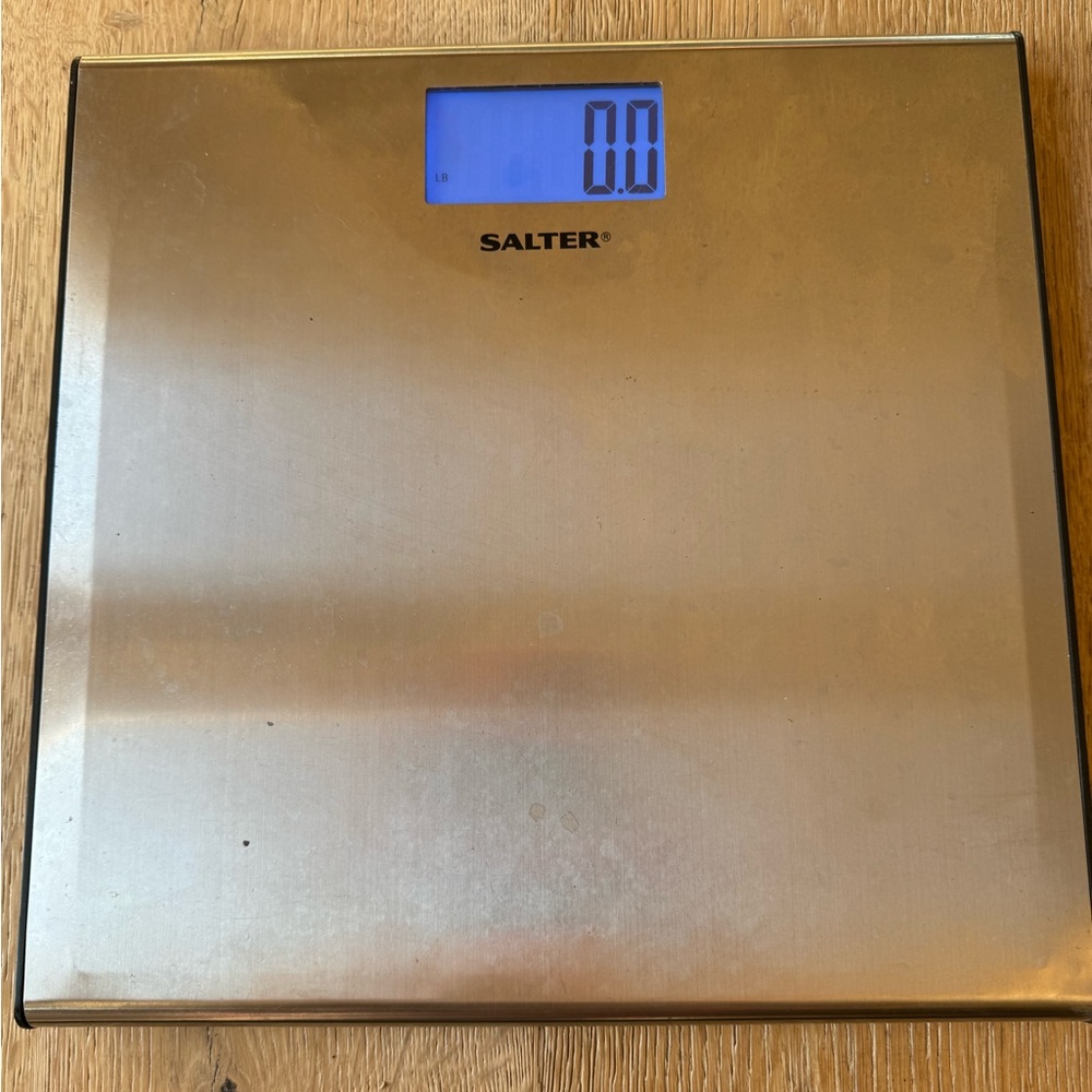 Digital Electronic Scale price firm!